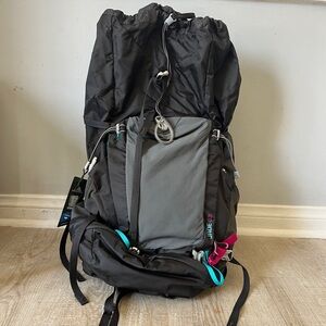 NWT Black and Gray Hiking / Backpacking GREGORY Backpack